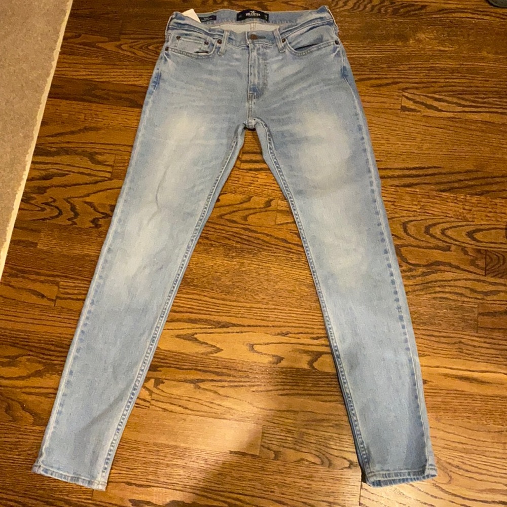 Hollister jeans
